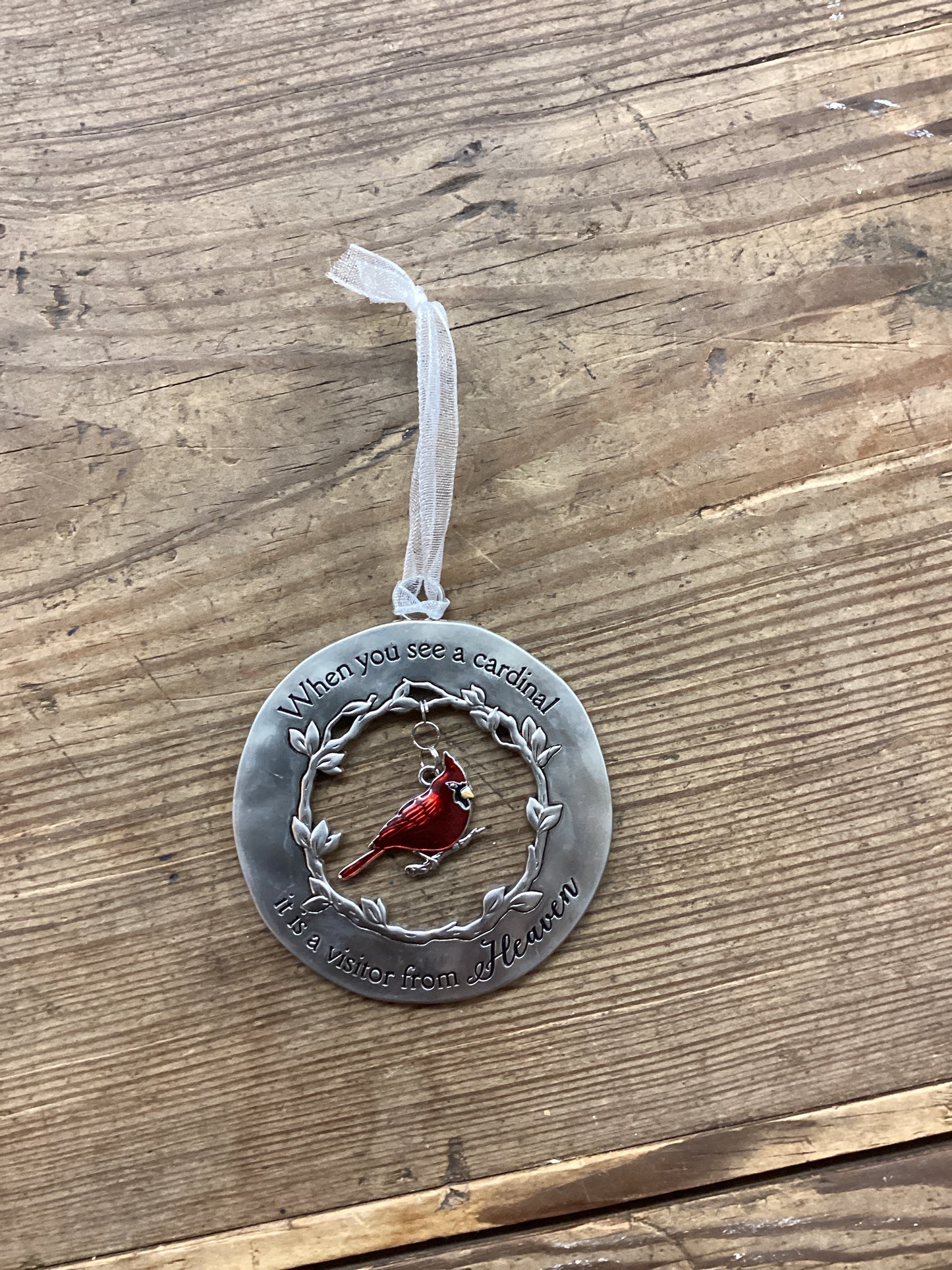 Cardinal Circle Ornament