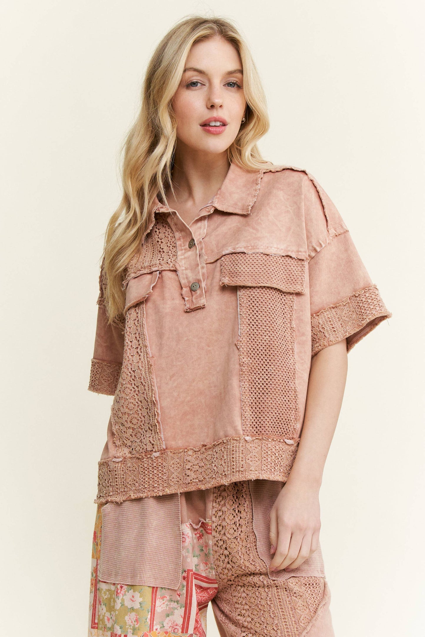 Washed Lace Mesh Collared Blouse