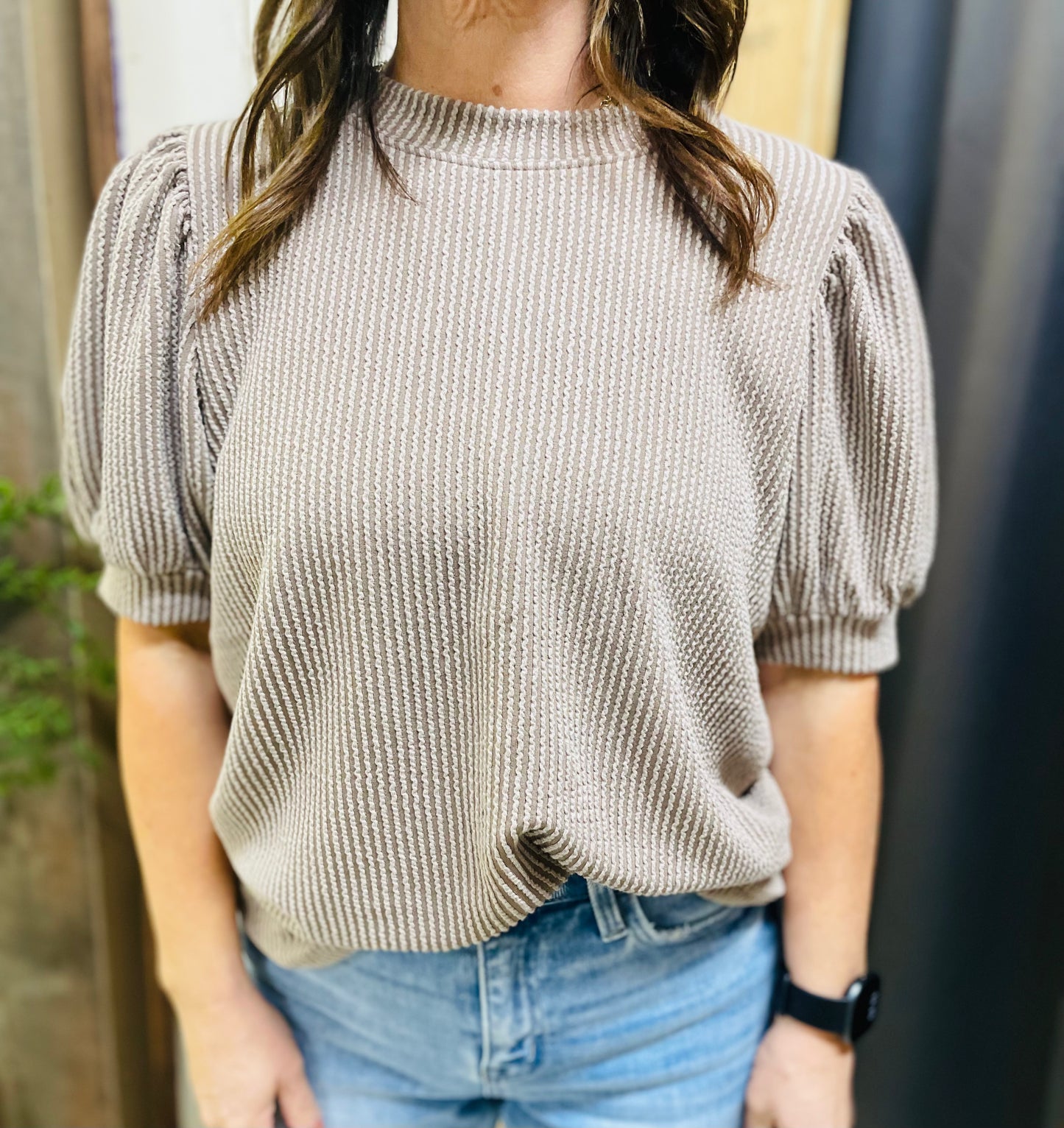 Raised Rib Puff Sleeve Top