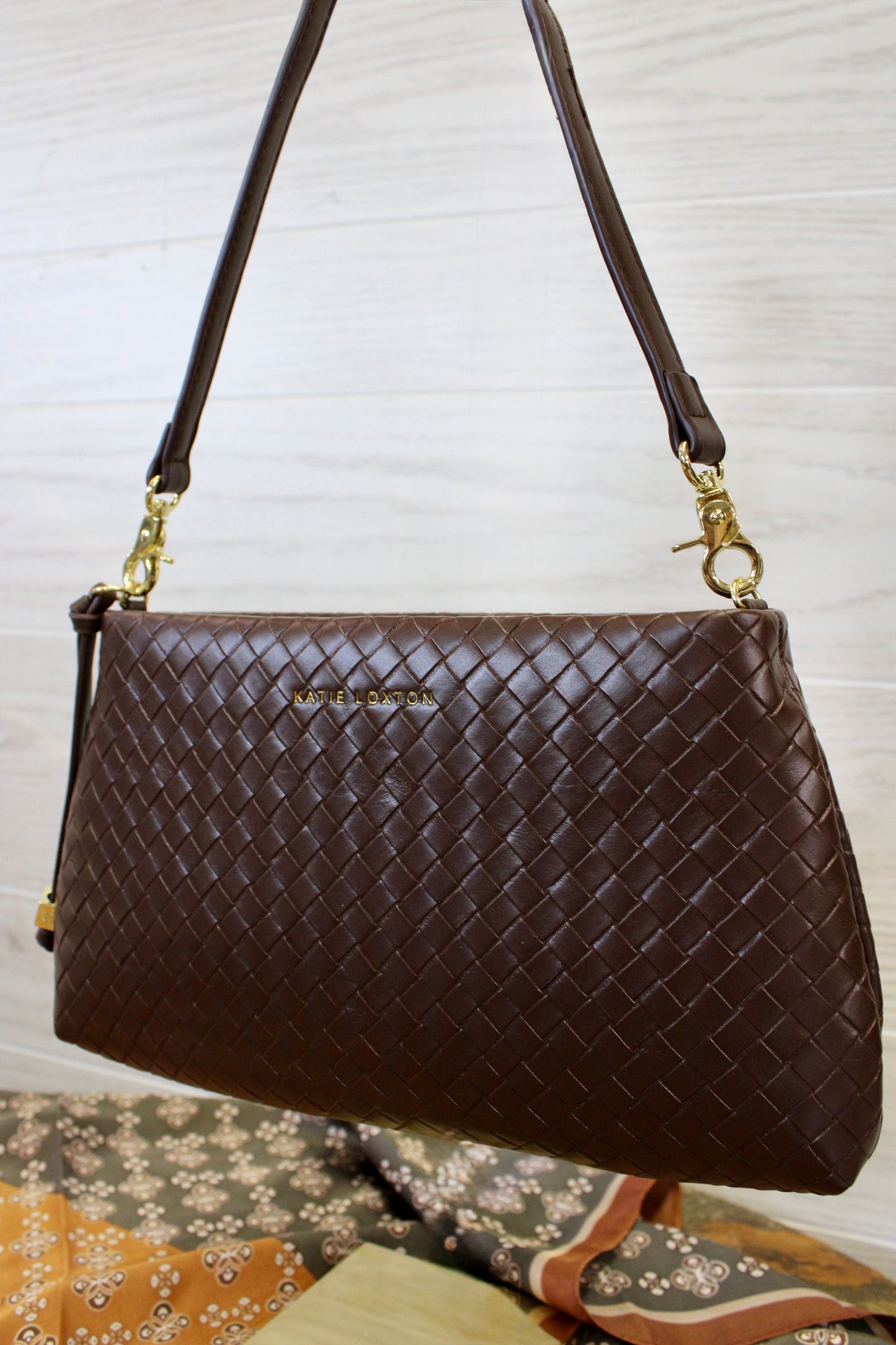 Nova Small Shoulder Bag