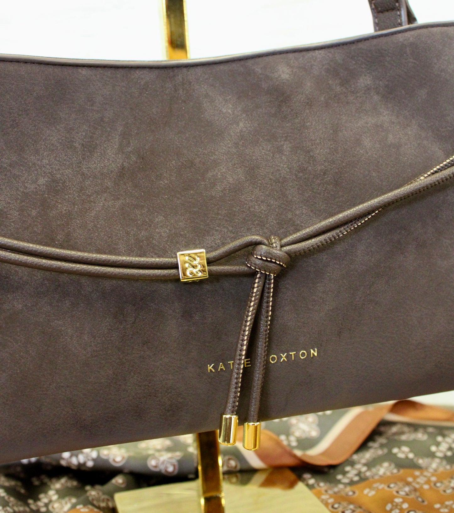 Lori Crossbody Bag