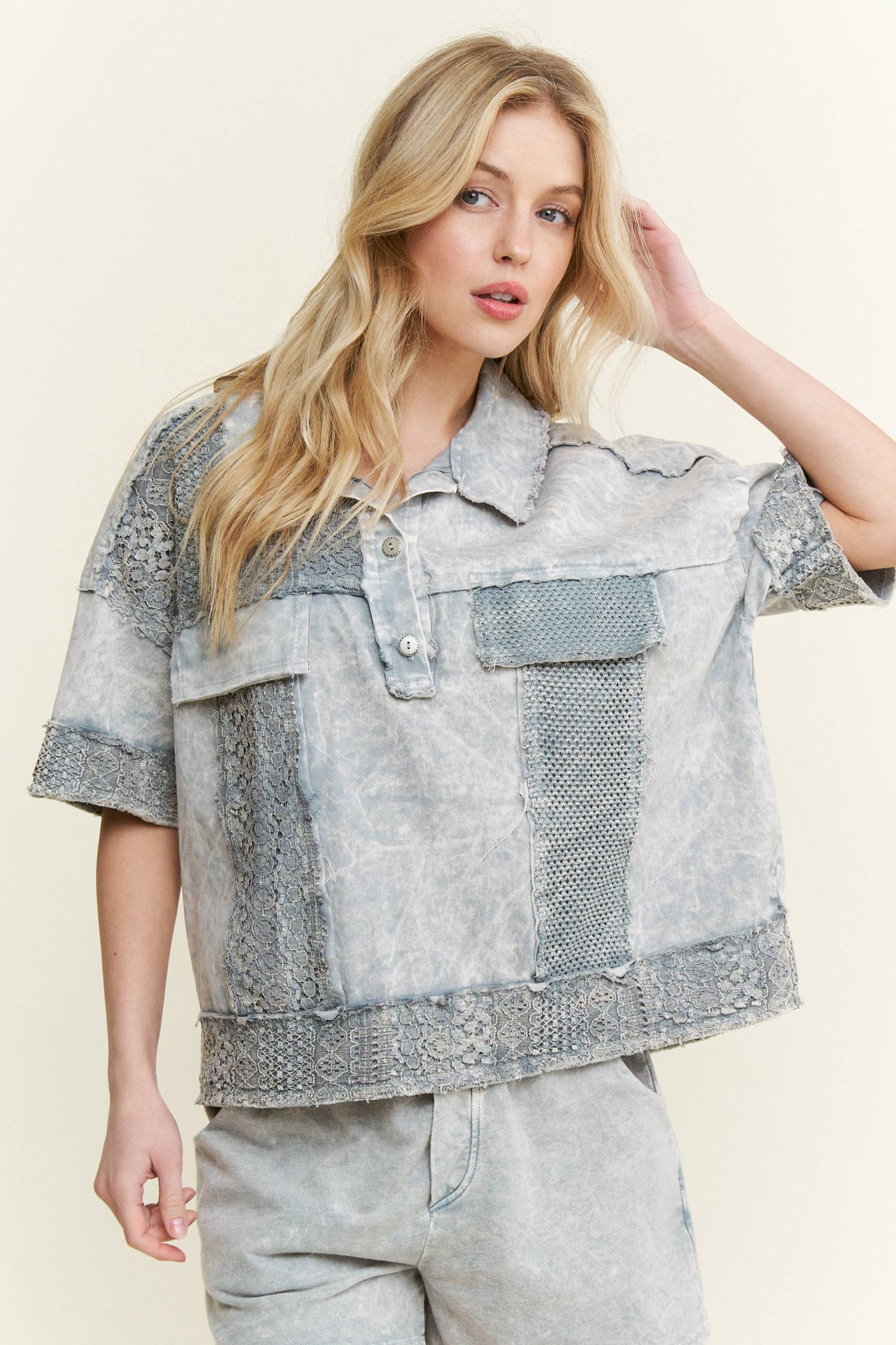 Washed Lace Mesh Collared Blouse