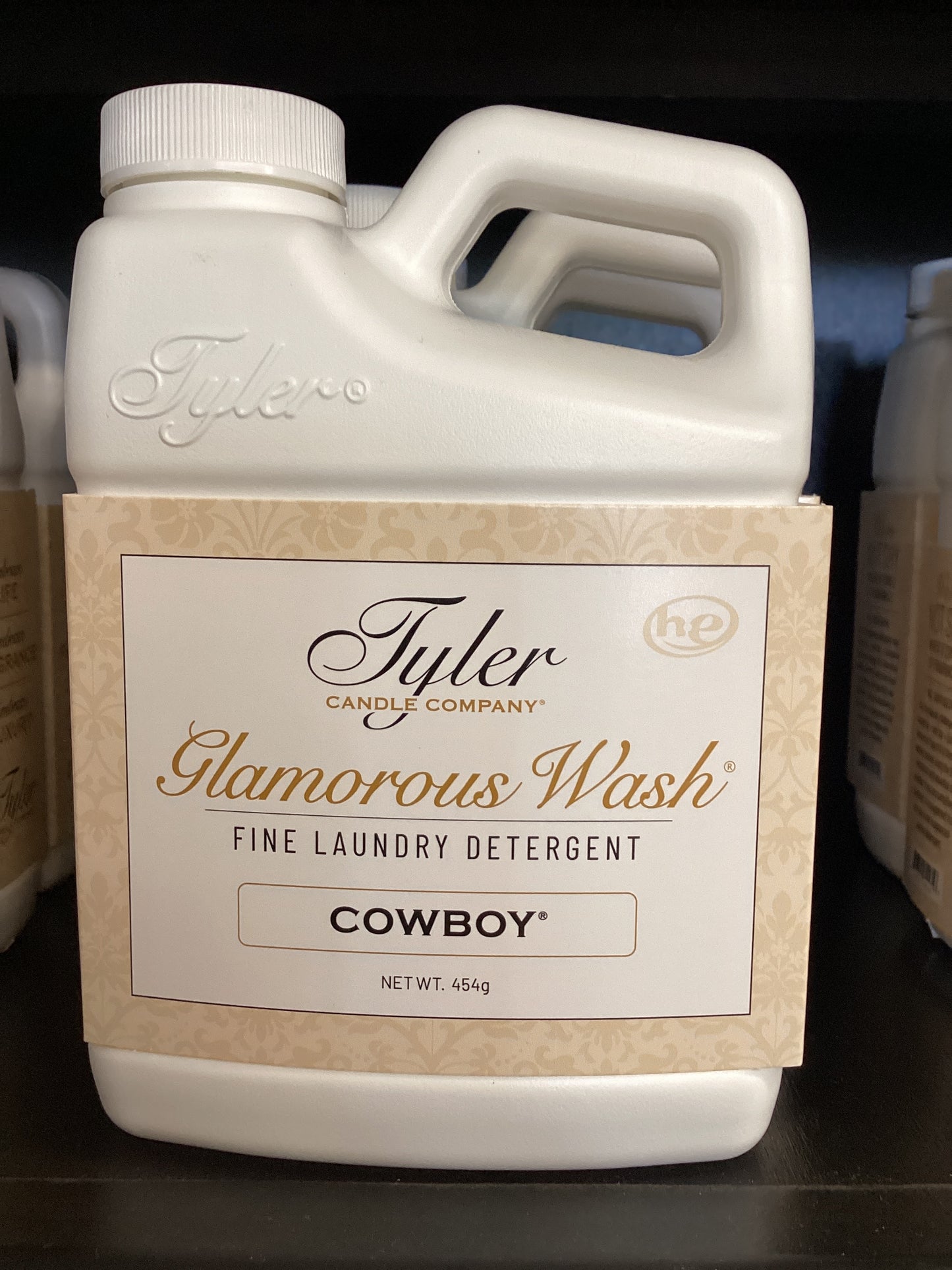Tyler Candle Company Glamorous Wash -.454g/16ounce