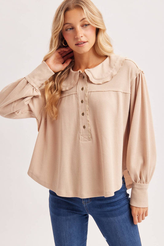 BILLOWY SILHOUETTE COLLARED NECK WAFFLE KNIT TOP