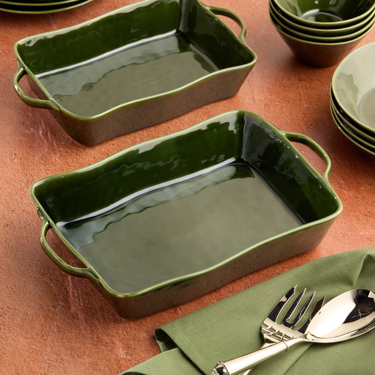 Verde Large Rectangular Baker 16x10.25x3in