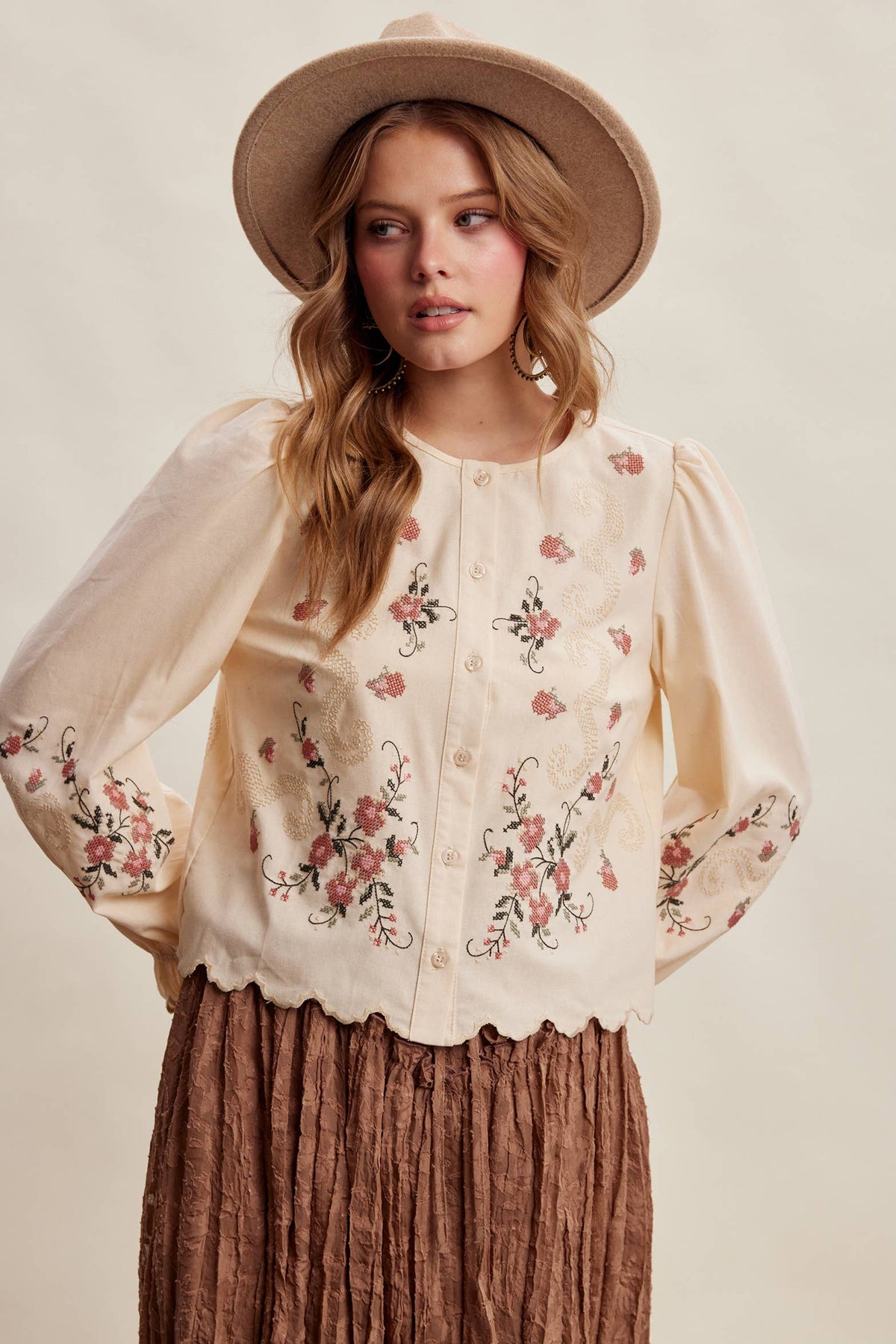 Embroidered Scallop Hem Cotton Blouse LT1482