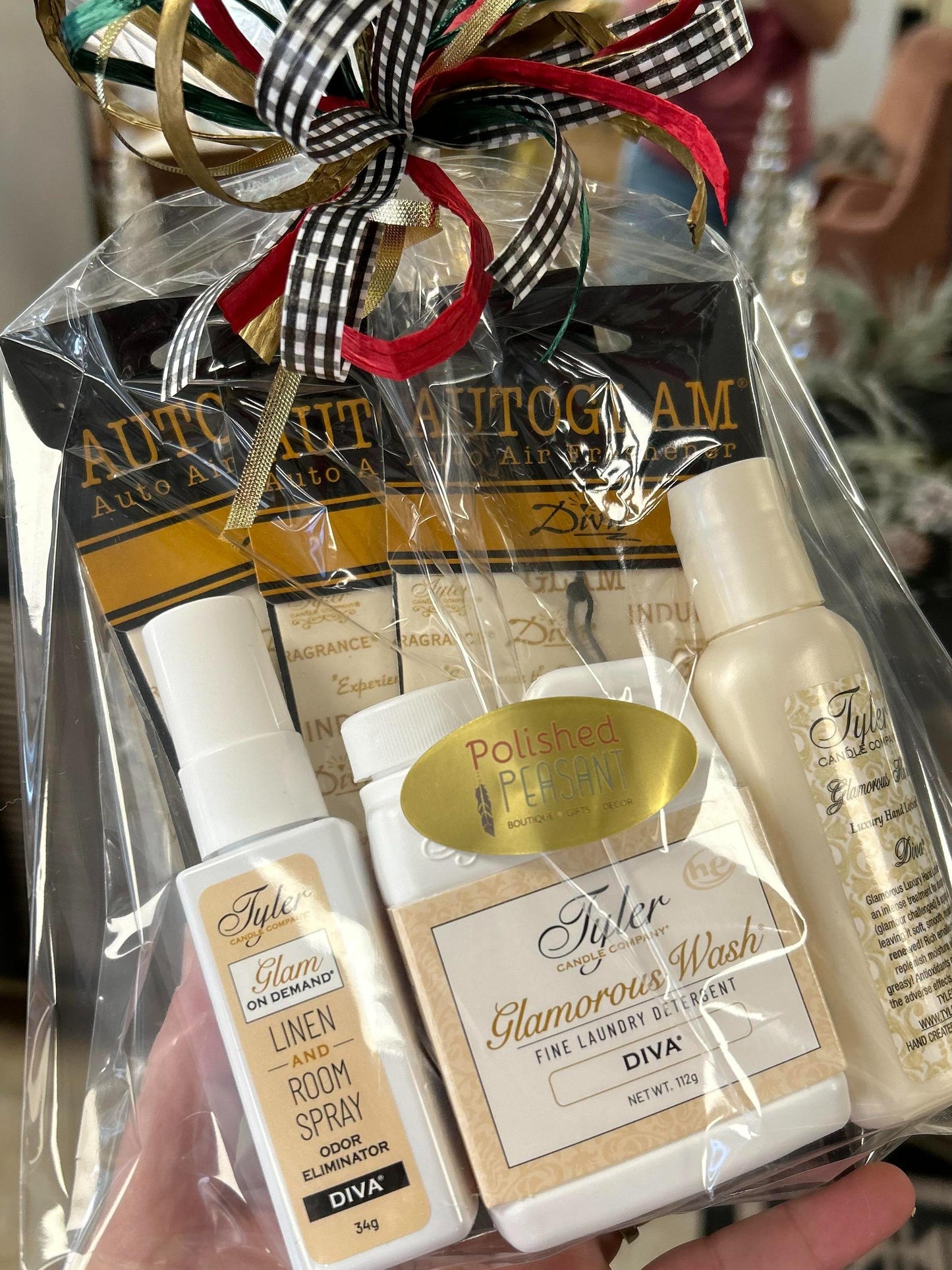 Tyler Candle Company 6pc Gift Set--Diva Laundry Wash, AutoGlam, Linen Spray, Lotion