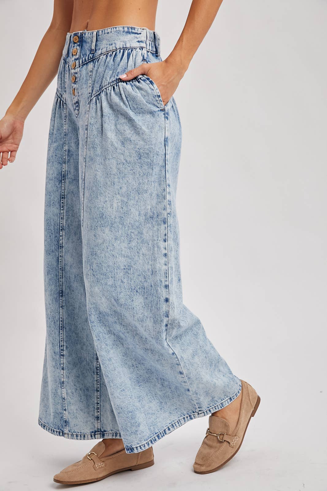 DENIM PLEATED RETRO HIGH-RISE WIDE LEG JEANS