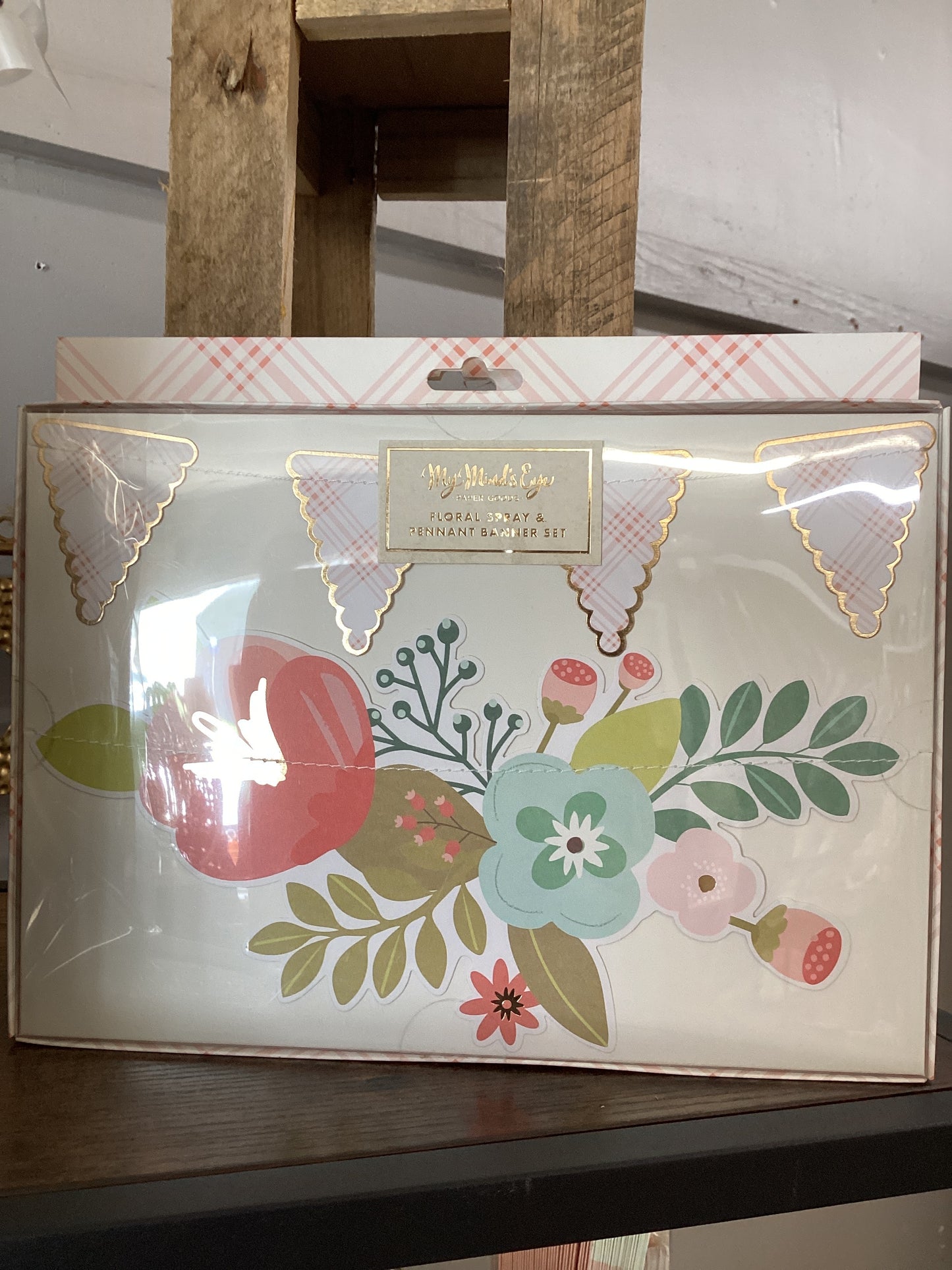 Party Floral & Pennant Set