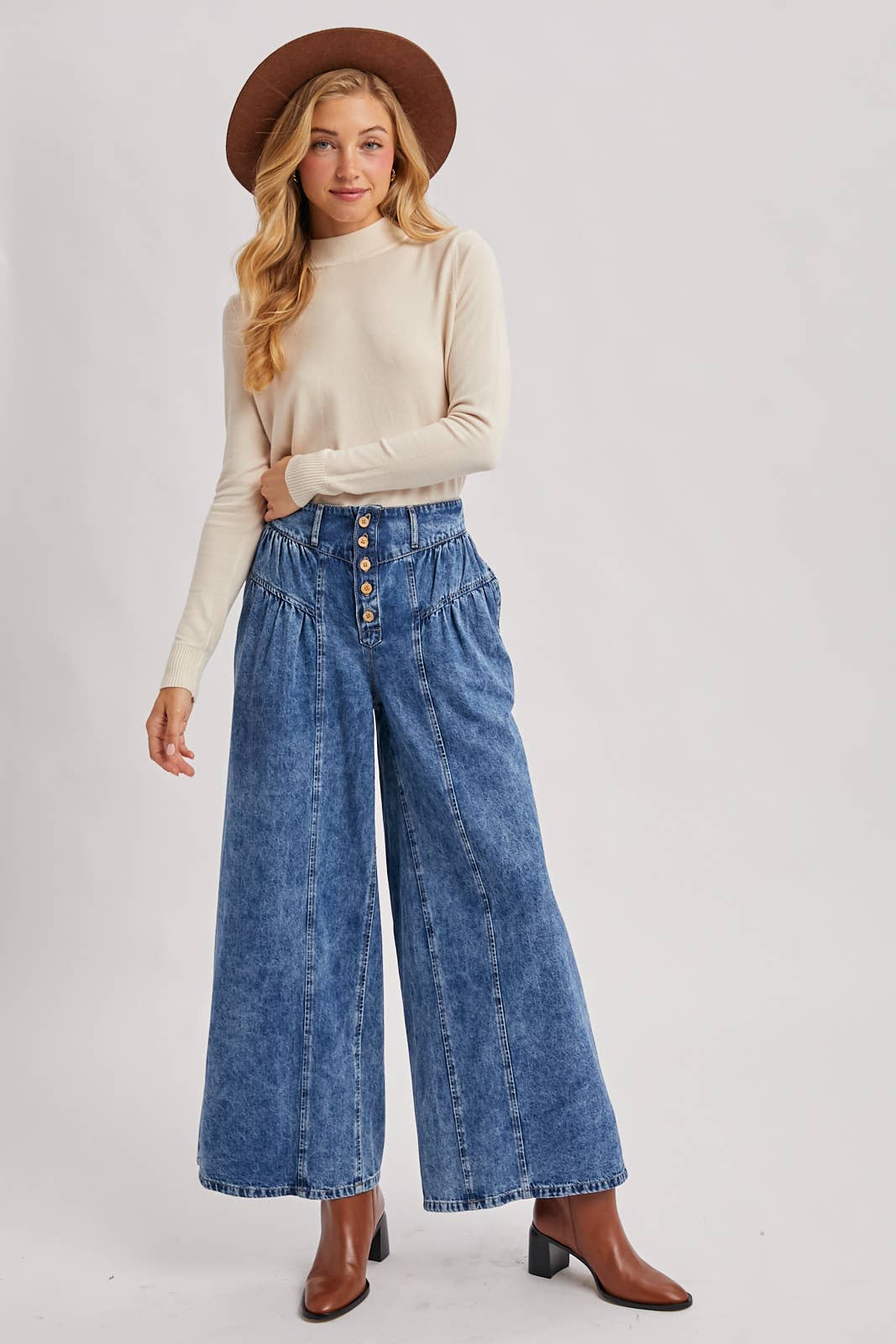 DENIM PLEATED RETRO HIGH-RISE WIDE LEG JEANS