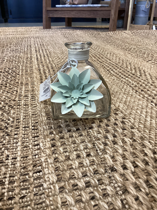 Short Bud Vase With Distressed Flower