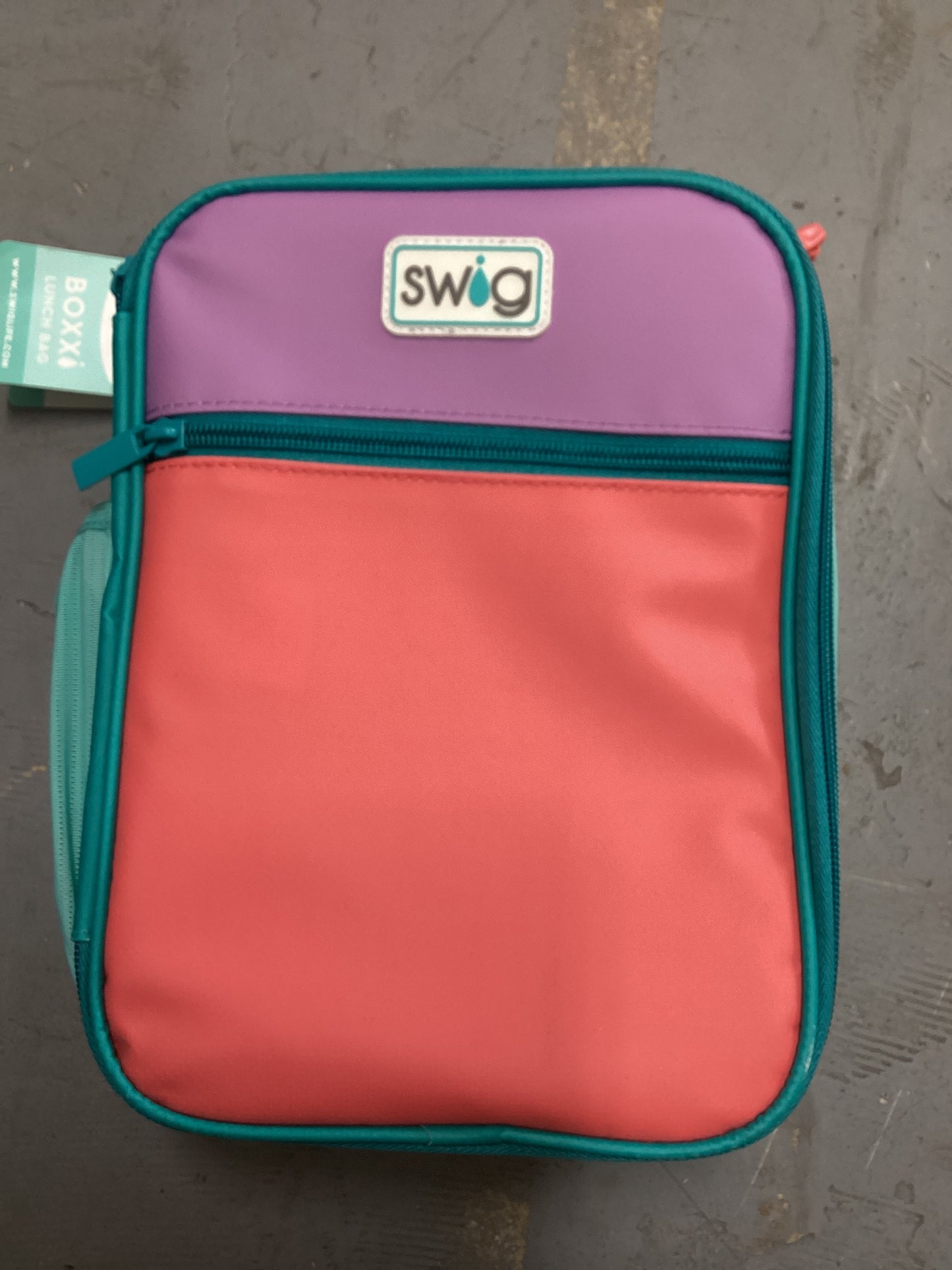 Swig Lunch Box-Coral