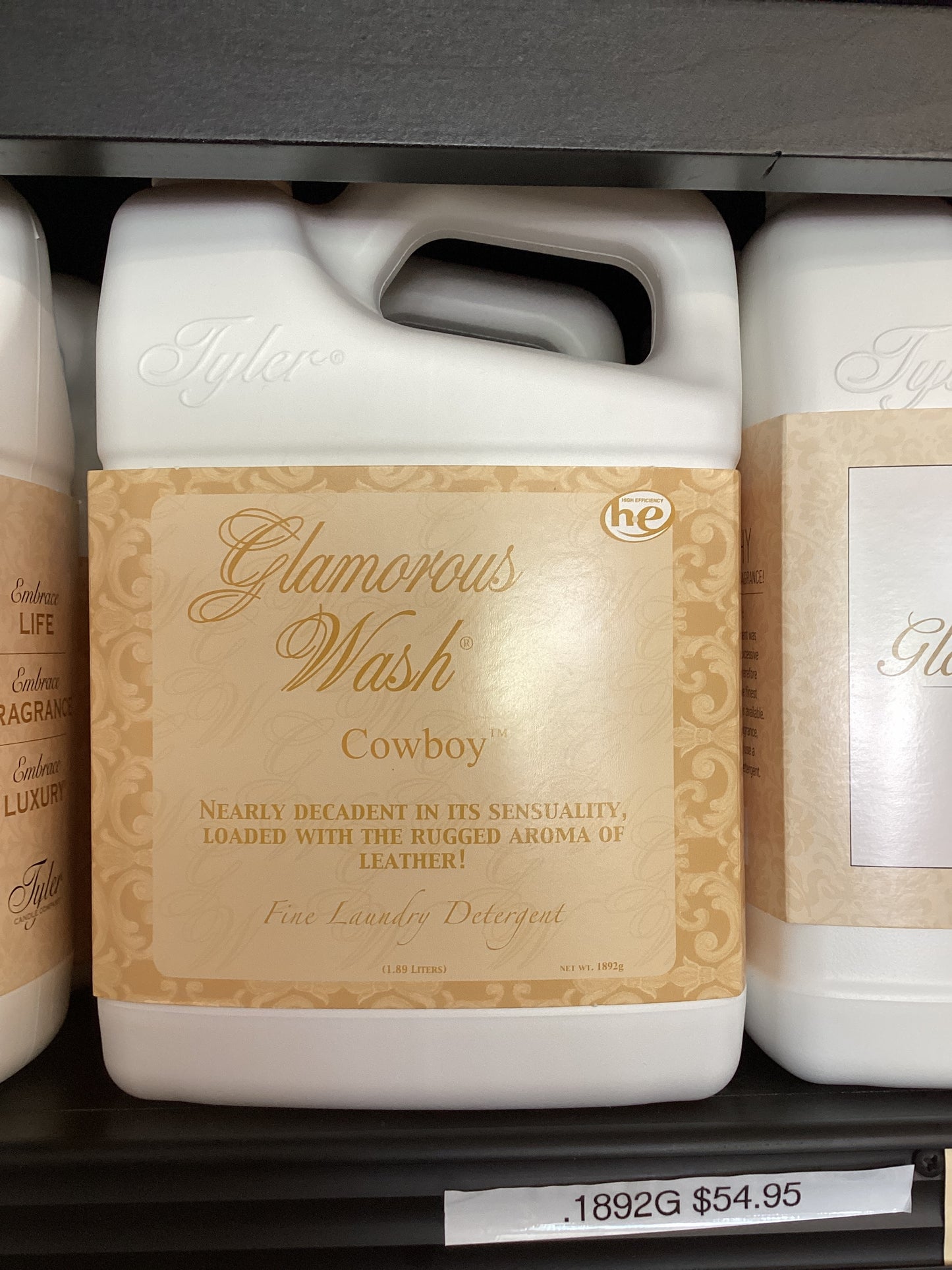 Tyler Candle Company Glamorous Wash - .1892g/ 66.73 Ounces