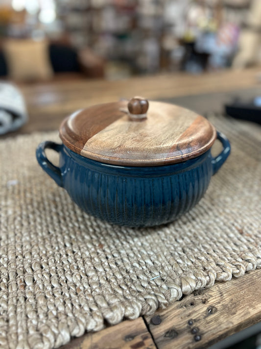 Deep Blue Stoneware Serving Bowl with Wood Lid