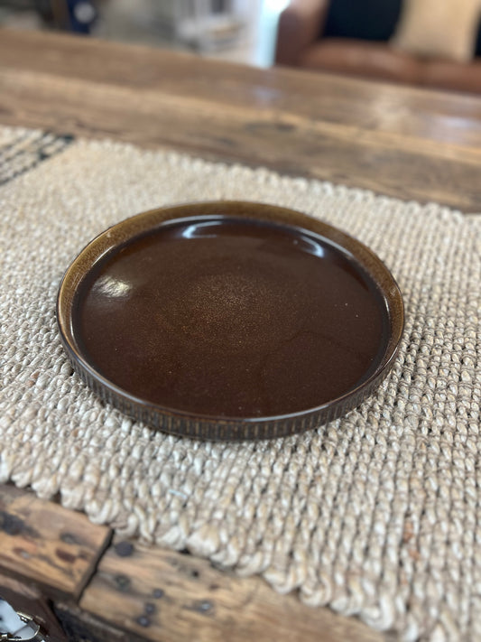 Chocolate Brown Ribbed Stoneware Dinner Plate