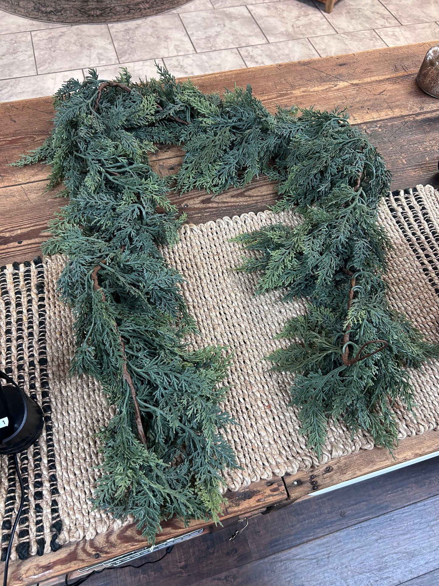 6’ Real-Touch Cedar Garland