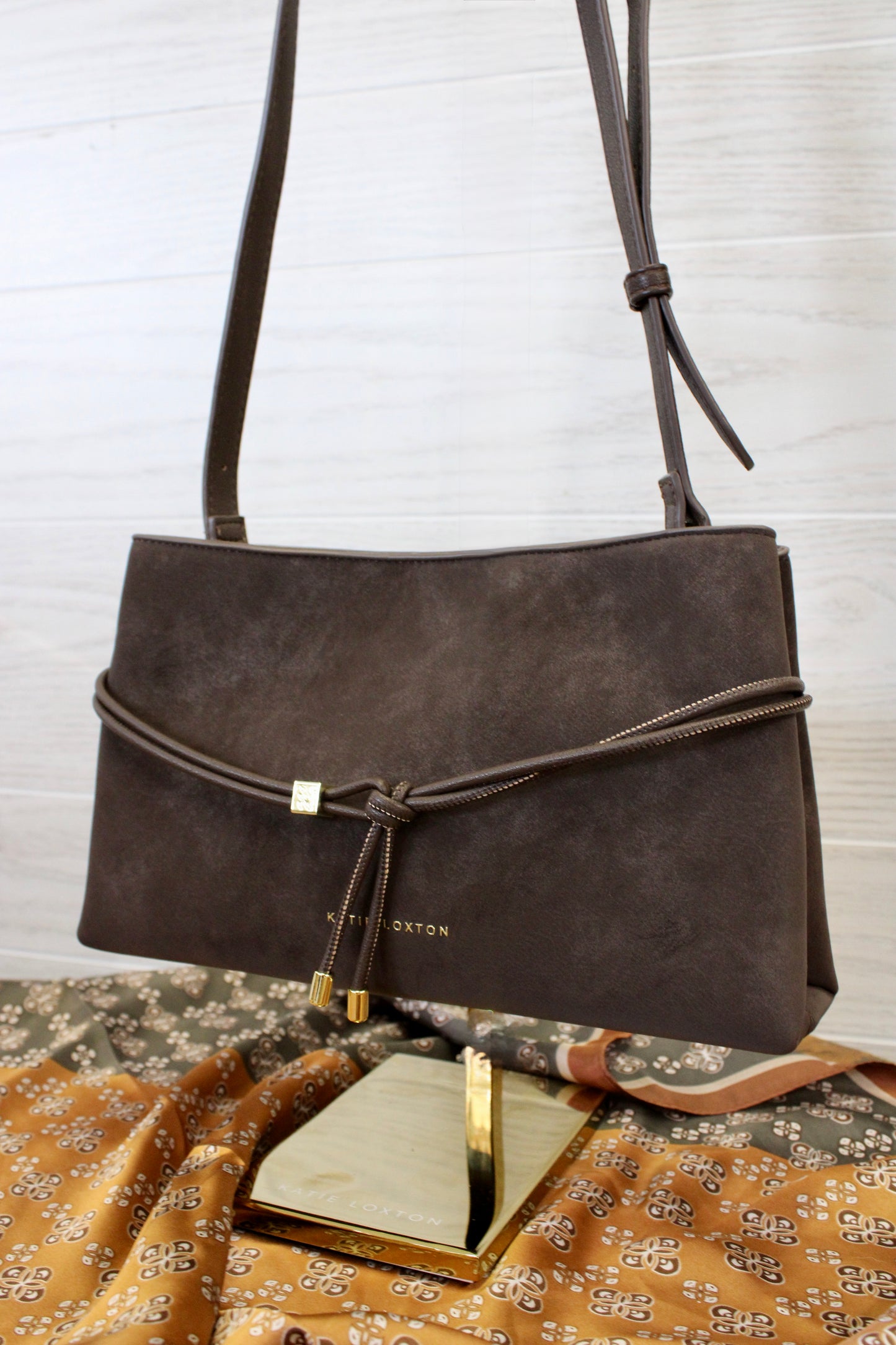Lori Crossbody Bag