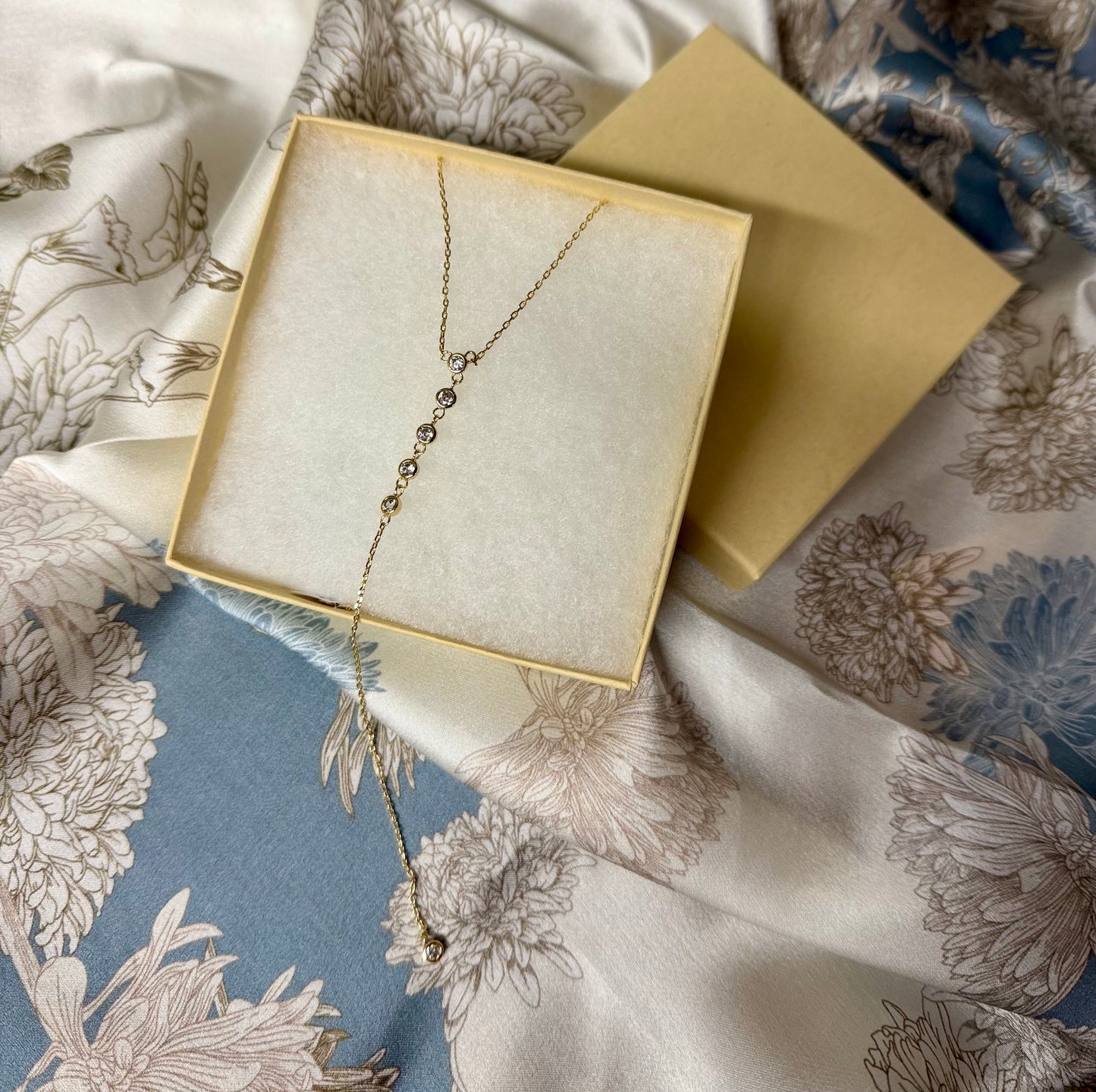 Nora Necklace