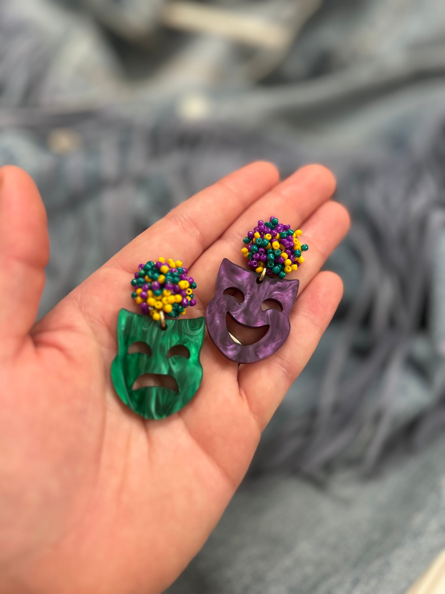 MARDI GRAS Mask Glitter Acrylic Seed Bead Earrings - Studs with Glitter Finish, Elegant Design for Everyday Wear
