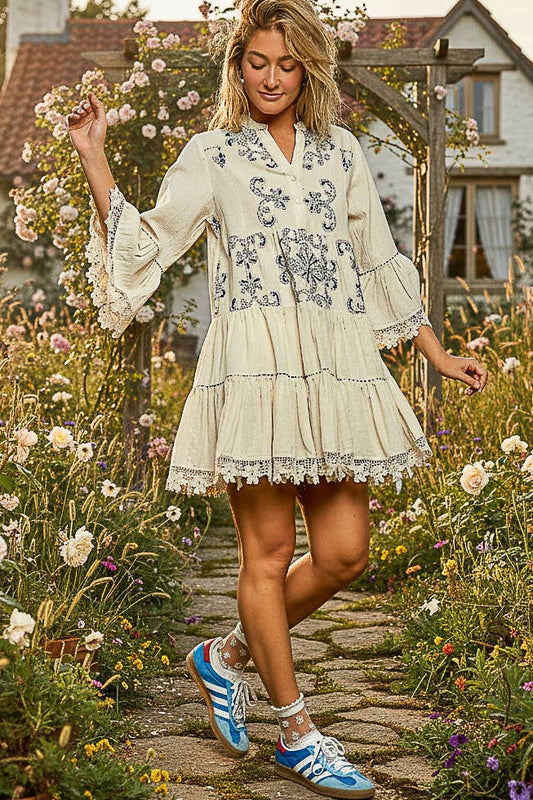 Linen 3/4 Sleeve V-Neck Lace Embroidery Dress