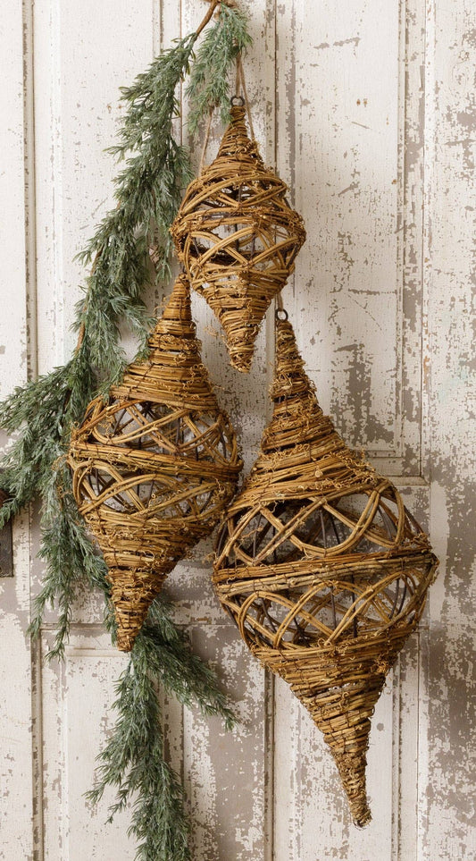 Hand-Woven Large Grapevine Ornament (Set Of 03)