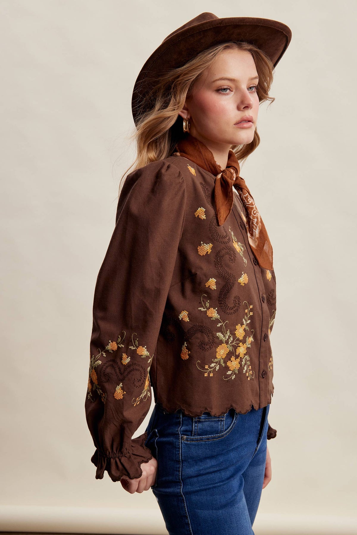 Embroidered Scallop Hem Cotton Blouse LT1482