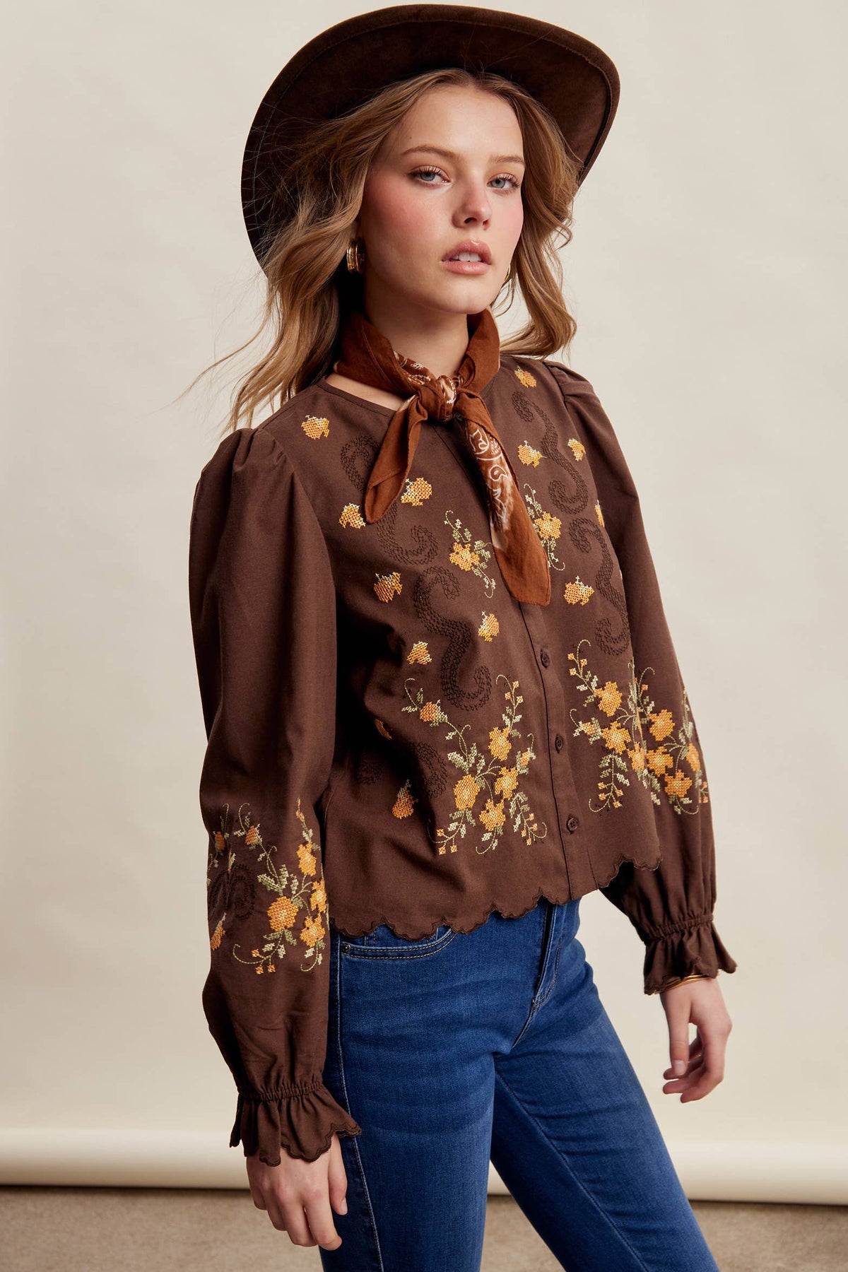 Embroidered Scallop Hem Cotton Blouse LT1482